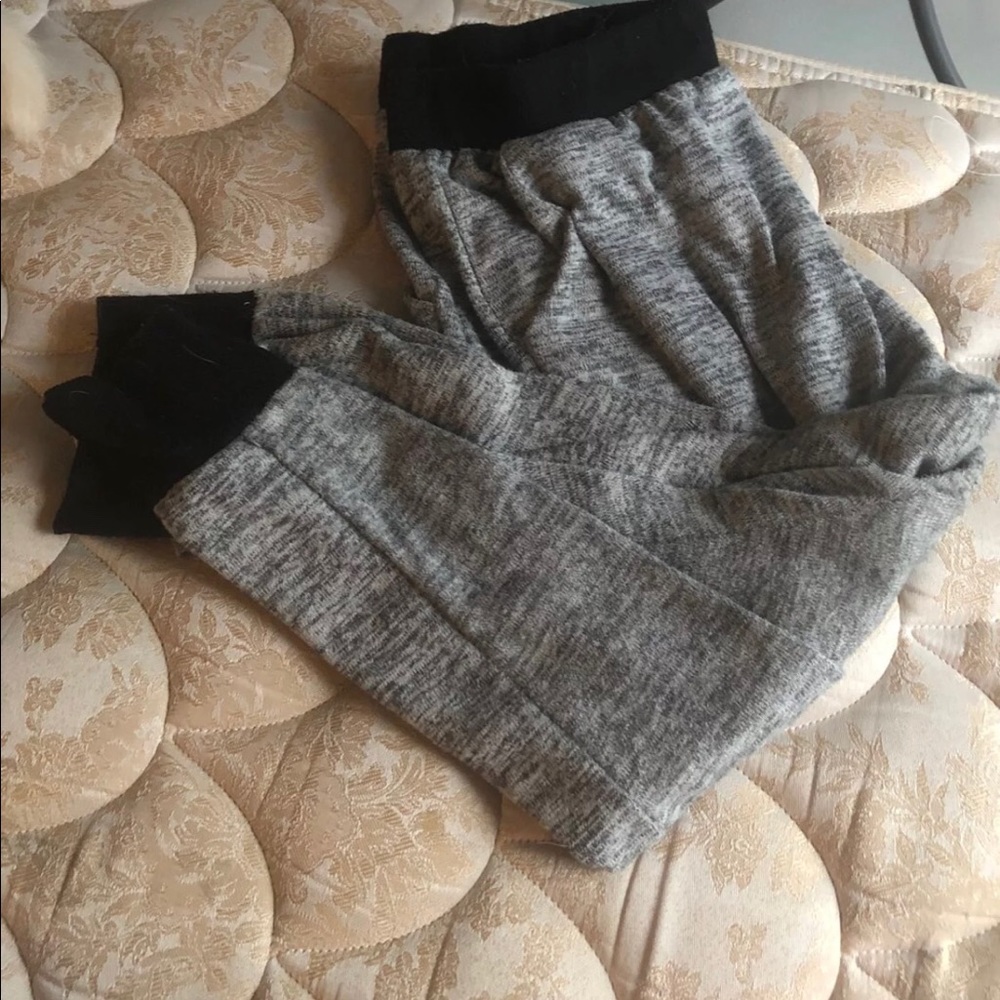 sweatpants